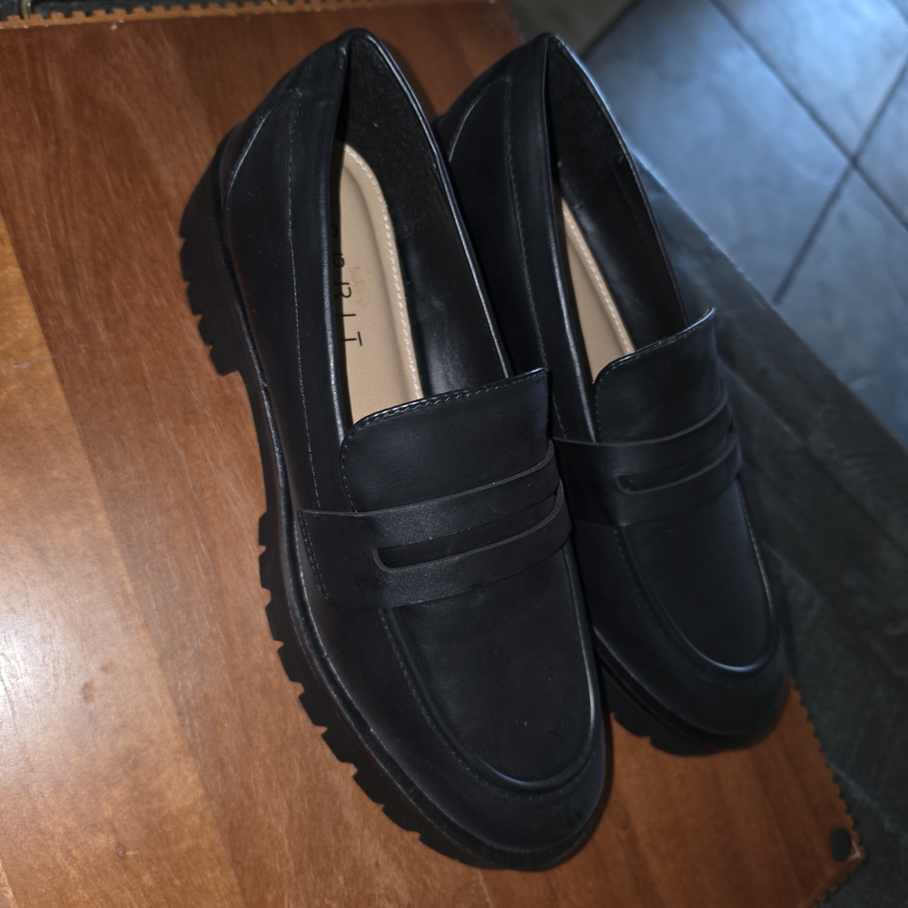 Spirit Black Penny Loafers with Lug Sole
